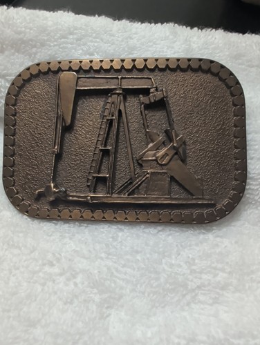 Oil rig bronze - rig,