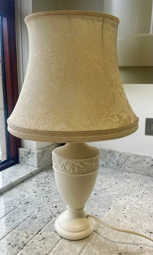 Cream ceramic table lamp - m,