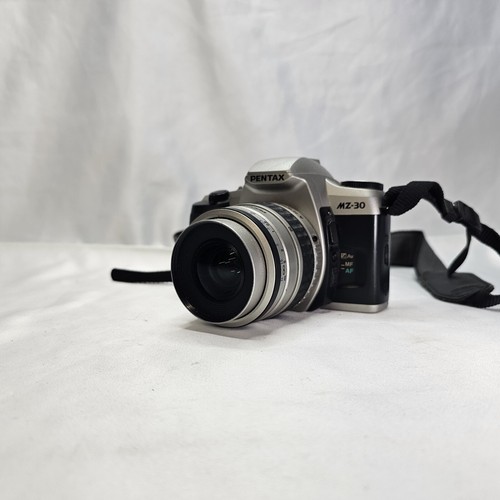 Vintage pentax 35mm film - mz-30,