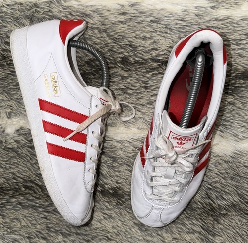 Adidas three stripes gazelle - adidas,