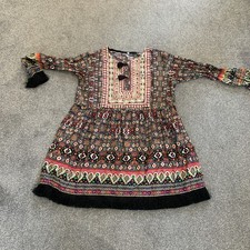 Pakistani Traditional Dress