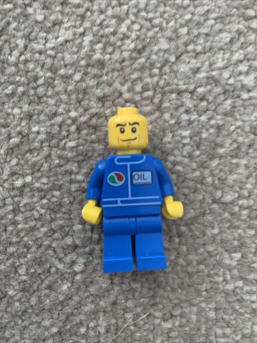 Lego minifigure gas station - lego,