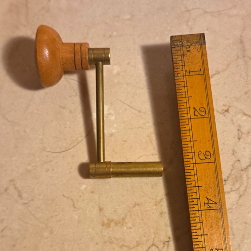 Clock winding key size - winding,