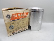 NOS Yamaha RD200 1974-1976