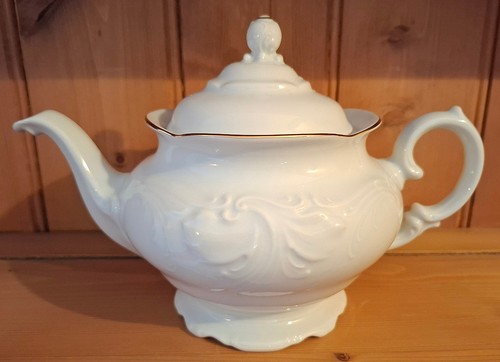 New rockley fine - fine, porcelain