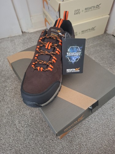 New regatta hiking shoes - new,