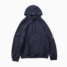 CP COMPANY LENS BADGE HOODIE