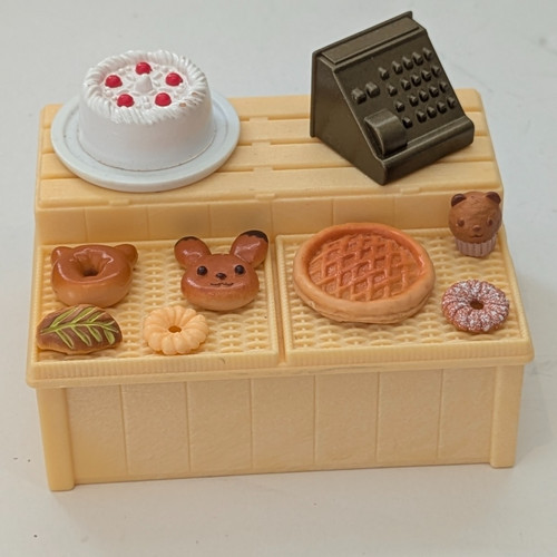 Sylvanian families bakery - families,