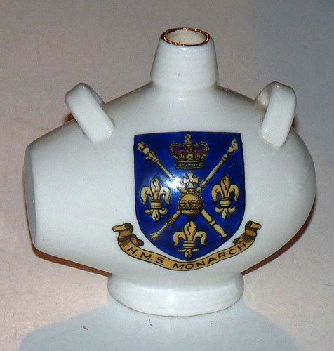 Goss ww1 crested china - goss,