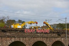 PHOTO  TRACK LIFTING KIRTLE