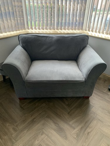 Grey cuddle chair - ,