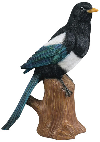 Life sized magpie ornament - sized,