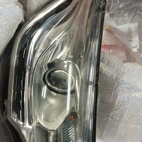 Citroen xenon headlight - citroen,