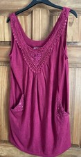 New look Long Soft Magenta Knit Vest Jumper With Embellishments - Size 16