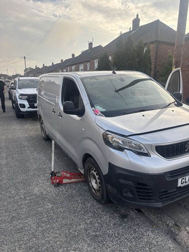 Peugeot expert 2018 - 2018, 2.0