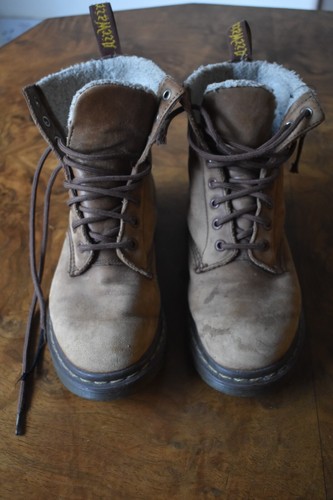 Vintage look suede martens - look, dr