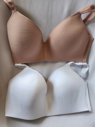 Body embrace women - embrace, size