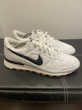 V RARE 2005 NIKE AIR VENTURE