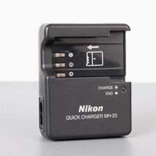 Genuine Nikon MH-23 Quick