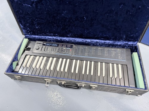 Korg poly 800 vintage - korg,