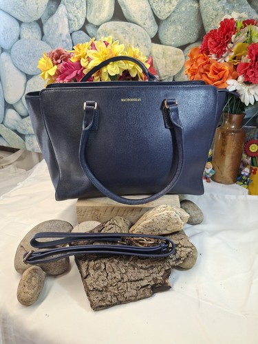 B14 beautiful mac douglas - b14,