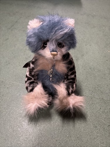 Charlie bears blueberry - charlie,