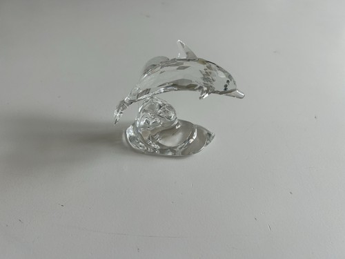 Swarovski dolphin wave - a,