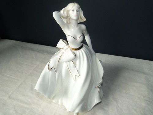 Vintage coalport lady - vintage, figurine