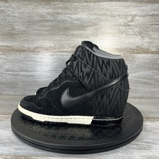 Nike Women's Dunk Sky Hi