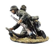 1/35 German Infantry With k98