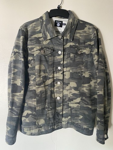 Unisex green camouflage jacket - green,