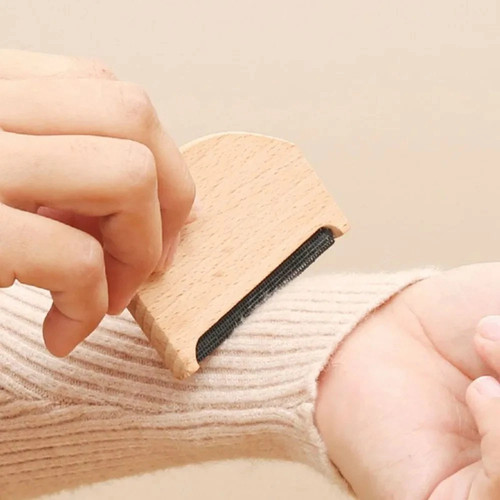 Cashmere comb sweater shaver - cashmere,