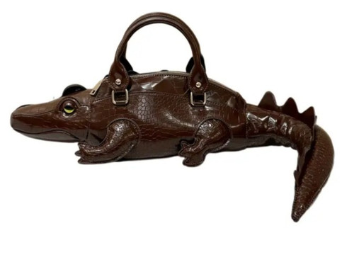 Crocodile shaped shoulder - crocodile,