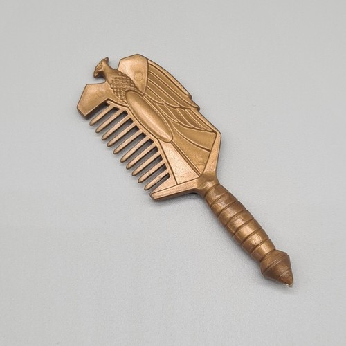 Vintage golden girl comb - golden,