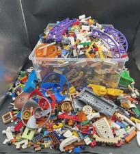 Over 8.5KG Used Lego - Variety