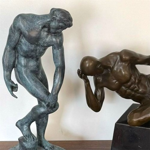 Bronze statue strongman - bronze,