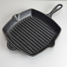 Le Creuset 26 Black Enameled