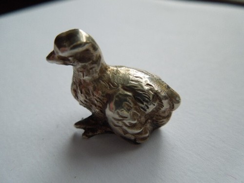 Very cute vintage miniature - very,