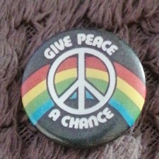 RARE 1970's 1980s Give Peace A Chance CND RAINBOW PIN BADGE, BAN THE BOMB