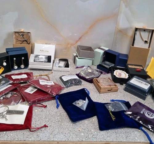 Joblot jewellery bundle - joblot,
