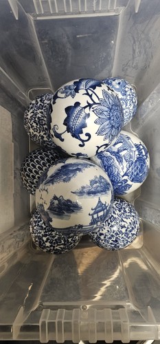 Decorative porcelain carpet - 8,
