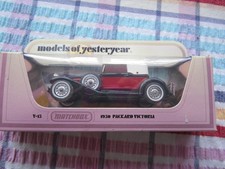 models of yesteryear 1930 pakard victoria Y-13 red/white 1978