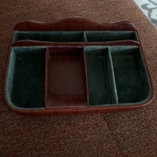 AUTHENTIC Daines & Hathaway