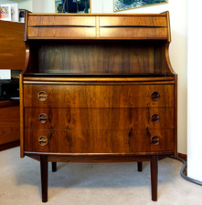 Mid-Century Bow Fronted Rosewood Bureau  / pull out desk- 1960s