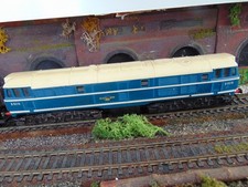 Tri-ang ~ R.357 Diesel Locomotive D5578 ~ OO Gauge REF A199