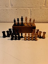 Vintage Chess Pieces Staunton In Wooden Storage Box 2 Missing Pieces Incomplete