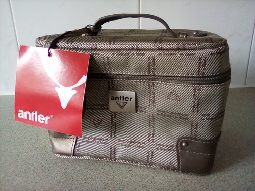 New antler travel vanity case - new,