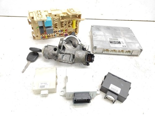 Toyota avensis t250 2004 - t250,