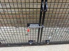 Dog Guard Ford Ranger with Truckman canopy lockable 