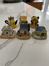 Tetley Teafolk Houses 5 In Total + Archies Teapot Excellent Condition